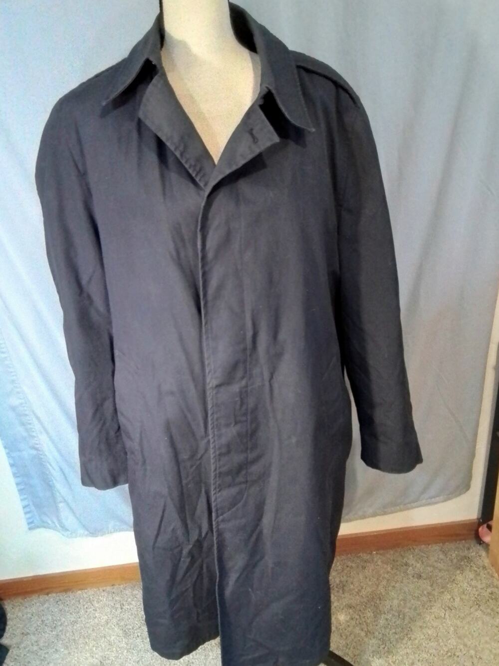 Trench Coat. Navy Blue Vintage